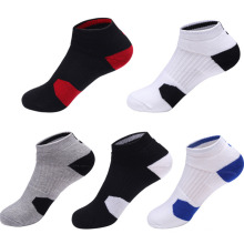 Men′s Fashion Socks with 3D Print Technic Which Is Soft